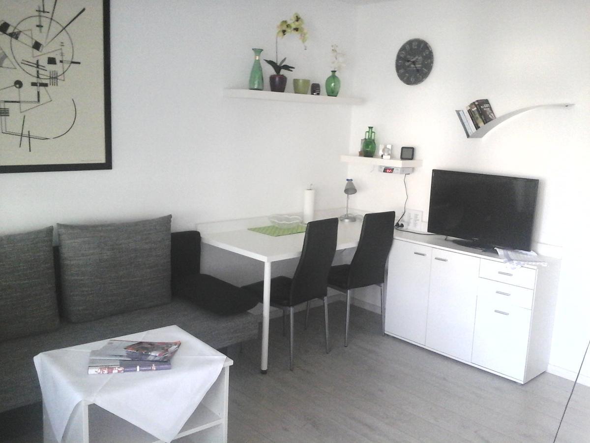Appartement Haus Hamburg บาดฟึสซิง ภายนอก รูปภาพ